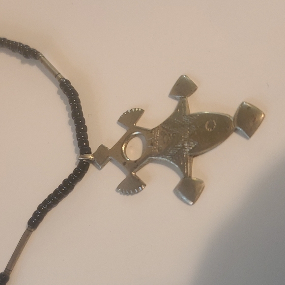 African hand made necklace - Picture 2 of 6